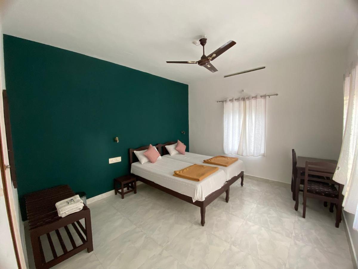 Ammus Homestay Теккади Экстерьер фото